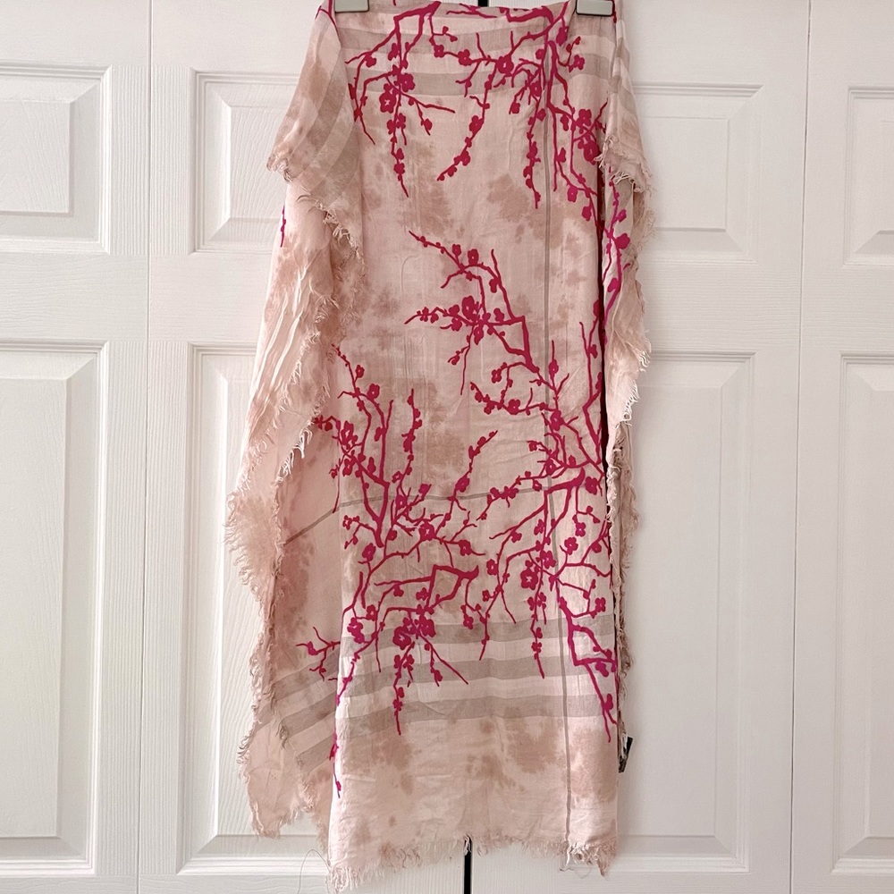 Leigh & Luca Pink Blossom Scarf